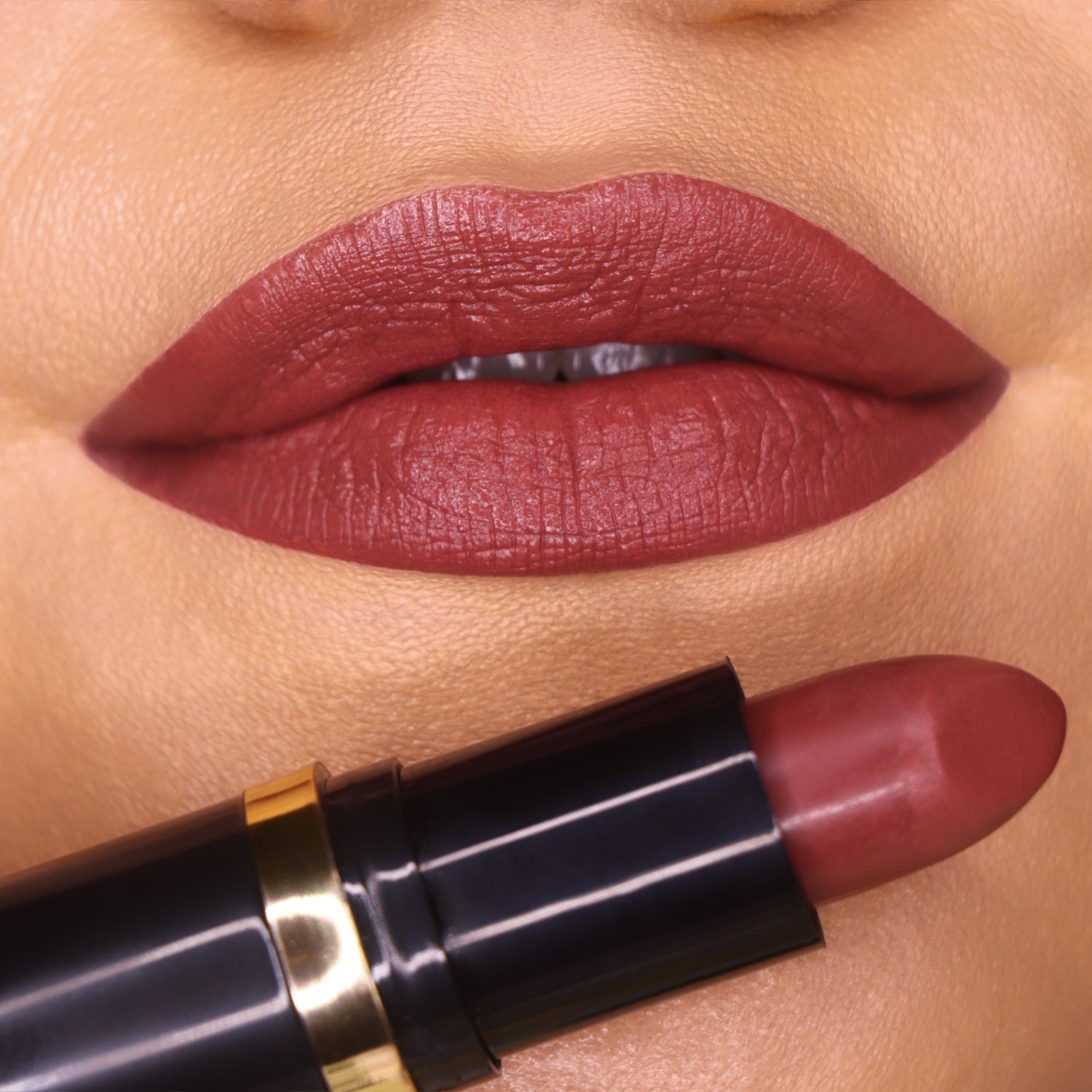 Moisture Rich Lipstick - Perfect Nude